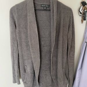 super soft barefoot dreams cardigan. worn twice.